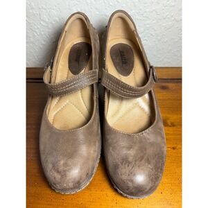 Earth Northstar Brown Distressed Mary Jane Wedge Heel Shoes Women's US 9